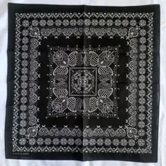 幾何学柄 スカーフ バンダナ 55cm 正方形 ブラック