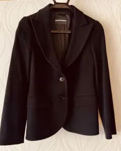 EMPORIO ARMANI ブラックジャケット＆スラックス