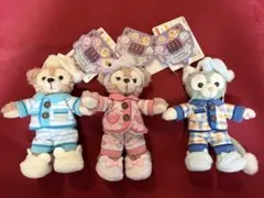 タグ付き　パジャマ　ダッフィー　シェリーメイ　ジェラトーニ　ぬいぐるみバッジ