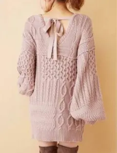 【Chico】 美品/ニットワンピ/バックリボン/ピンク／ケーブルニット/チコ