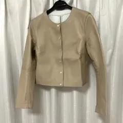 【美品】ANAYI アナイ 春秋 レザージャケット アウター サイズ36のサムネイル
