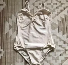 オフホワイト　レオタード