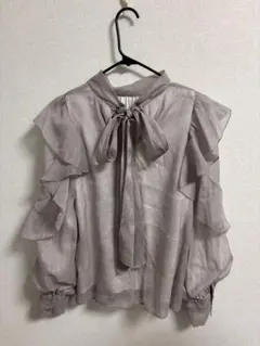 INGNI フリルリボン付きグレー長袖