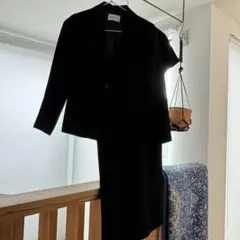 ブラックフォーマル　ドレス・ジャケット2点