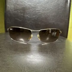 レイバン　Ray Ban サングラス RB3498