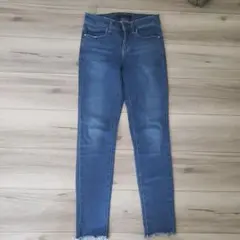 ユニクロ 22 ウルトラストレッチジーンズ 56 ブルー