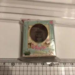 Item thumbnail for item 7b601a8d-f521-4824-a4c8-70930a51d779