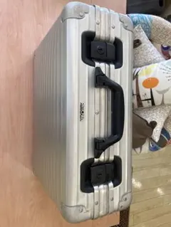 2026年最新】RIMOWA リモワ/アタッシュケースの人気アイテム - メルカリ