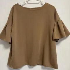 Richeglamourブラウン フレアスリーブ Tシャツのサムネイル
