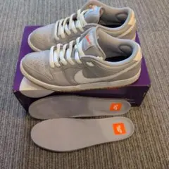 Nike SB Dunk Low Pro Iso グレイガムのサムネイル