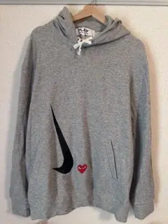 PLAY COMME des GARCONS NIKE パーカー　ギャルソン