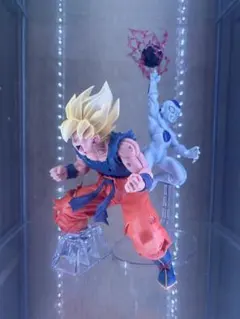 一番くじ　ドラゴンボール B賞C賞 超サイヤ人孫悟空&フリーザセット