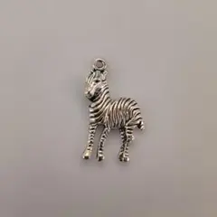 シマウマ モチーフ チャーム キーホルダー