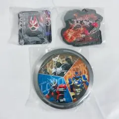 仮面ライダーエボル キーホルダー 缶バッジ エボルト ビルド ブラッド