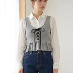 レースアップビスチェ　フリル　ベスト　リボン　重ね着
