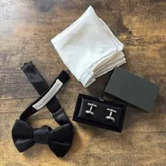 THE TREAT DRESSINGボウタイ・ポケットチーフ・カフスの3点セット