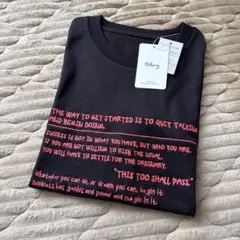 新品未使用☆手書き風ロゴ刺繍Tシャツのサムネイル