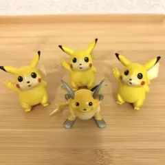 ポケモン モンコレ 初期 ピカチュウ ライチュウ
