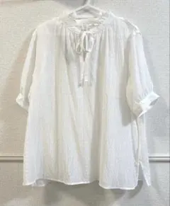 ハニーズ　ホワイト　リボンブラウス　白　グラシア　インデックス　夏服