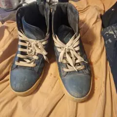 DIESEL ハイカットスニーカー 青