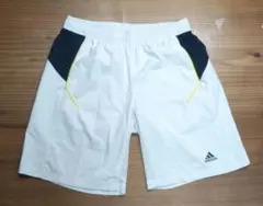 アディダス　adidas　メンズO　テニスパンツ　ハーフパンツ　白のサムネイル