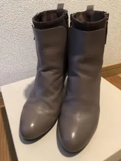 FABIO RUSCONI ファビオルスコーニ　ショートブーツ　グレージュ