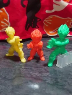 ドラゴンボール　ドラ消し　悟空　悟飯　悟天　親子かめはめ波セット　フィギュア