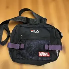 FILA MARVEL コラボ ショルダーバッグ 黒のサムネイル
