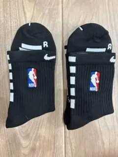 NIKE NBA クルーソックス 白黒2足セット L(42-46) 2足セット ナイキ エリート NBA クルーソックス 2足セット - メルカリ
