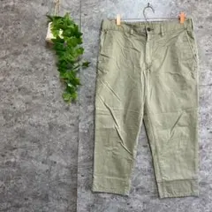 や*読様 ジーユー【GU】クロップド カジュアル メンズパンツ カーキ size