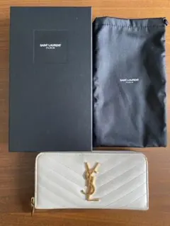 イヴ・サンローラン　長財布　ラウンドジップ　YSL