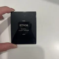 ETVOS MINERAL CLASSY SHADOW アイシャドウパレットのサムネイル