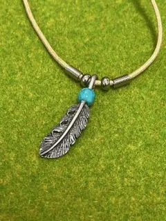 羽根モチーフ ネックレス ターコイズビーズ　925