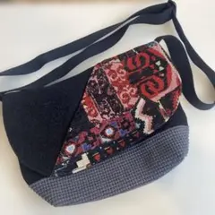 チャイハネアミナ幾何学模様のショルダーバッグ