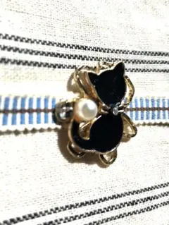 帯留め　黒猫とお花　ハンドメイド