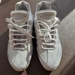 【最終価格】Nike Air Max 95 トリプルホワイト 26.0㎝
