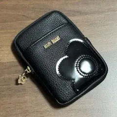 美品★マリークワント　シュリンクデイジーパッチ リップポーチ　黒