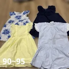 ベビーワンピース　90~95サイズ　4点セット　夏服まとめ売り女の子のサムネイル