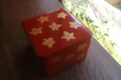 デッドストック！極上朱漆に優美なシノブ沈金の映える二段重②（検輪島塗重箱お重