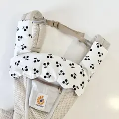 ご好評　抱っこ紐カバー　よだれカバー　リバーシブル　エルゴ対応　さくらんぼ柄