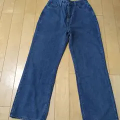 Item thumbnail for item f9da3d59-40bc-4570-b416-47766e288b11