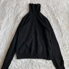 ユニクロ レディース カシミヤ 100% 薄手 タートルネック ニット 黒 M