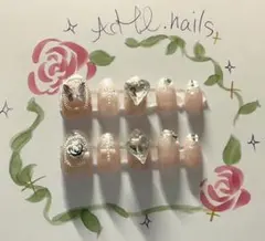 可愛いプレスオンネイル。cute press on nails