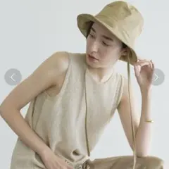 アイボリー　チューリップハット