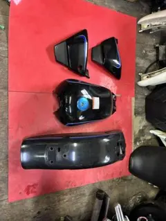 スズキ　GZ125HS 外装　タンク　カウル　一式　在庫整理中 2026年最新】スズキ GZ125HSの人気アイテム - メルカリ