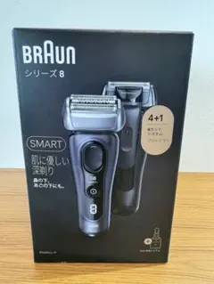【美品】BRAUN シリーズ8 8563cc-V 電気シェーバーのサムネイル