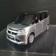 スズキ プルバックカー 『ソリオ バンディット 』 (銀色×黒色)のサムネイル