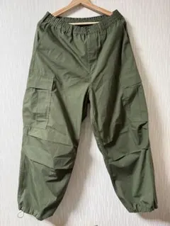 GU カーゴパンツ オリーブグリーン　Mサイズ