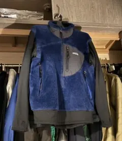 Patagonia ネイビー フリースジャケット