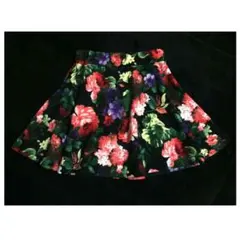 CHILLE anap フラワーポンチフレアスカート